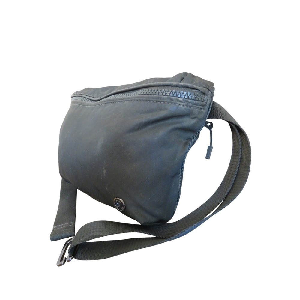 Lululemon Go Lightly Belt Bag Dark Olive Adjustable Fanny Pack - Picture 2 of 6